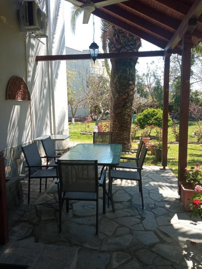 Sofia'S Garden Apartment Nea Peramos  Ngoại thất bức ảnh